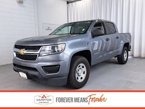 Used 2020 Chevrolet Colorado W/T w/ WT Convenience Package RWD image 1