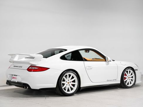 Used 2011 Porsche 911 Carrera GTS image 3