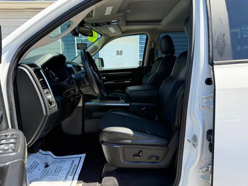 Used 2014 RAM 1500 Sport w/ Convenience Group AWD/4WD image 10