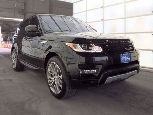 Used 2017 Land Rover Range Rover Sport Supercharged AWD/4WD image 4