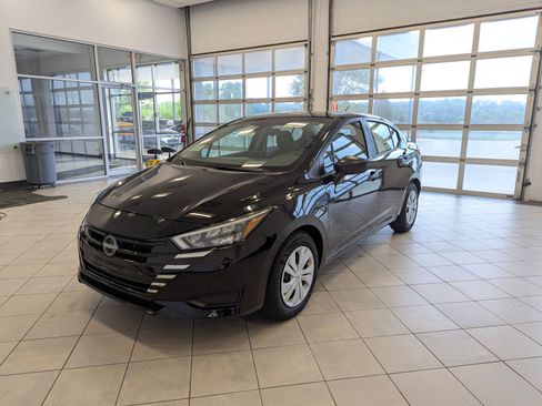 New 2025 Nissan Versa S w/ Trunk Package image 7