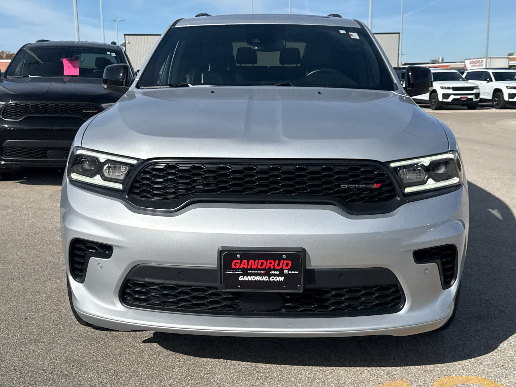 Used 2025 Dodge Durango GT AWD/4WD image 19