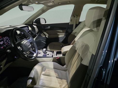 Used 2018 Audi Q5 Prestige w/ Prestige Package image 12