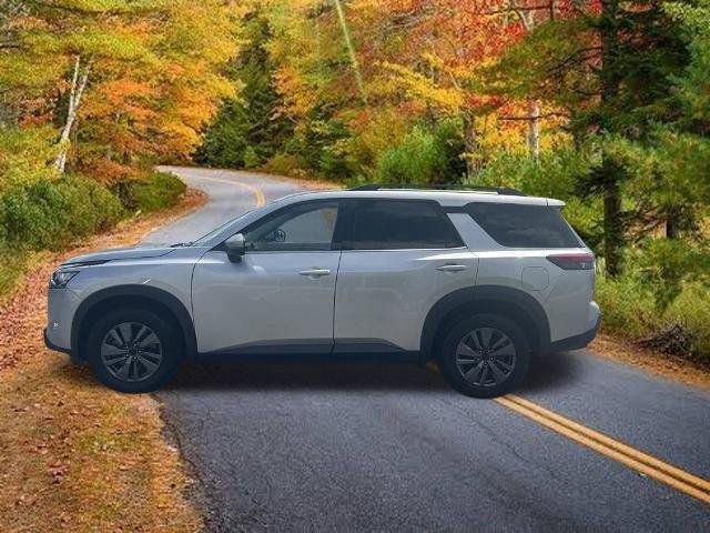 Certified 2024 Nissan Pathfinder SV AWD/4WD image 23