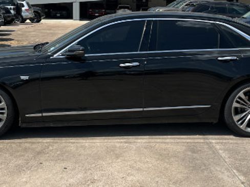 Used 2017 Cadillac CT6 Platinum AWD/4WD image 2