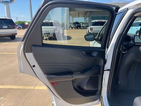 Used 2023 Ford Escape Active w/ Tech Pack #1 FWD image 13