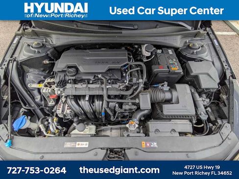Certified 2023 Hyundai Elantra Limited FWD image 13