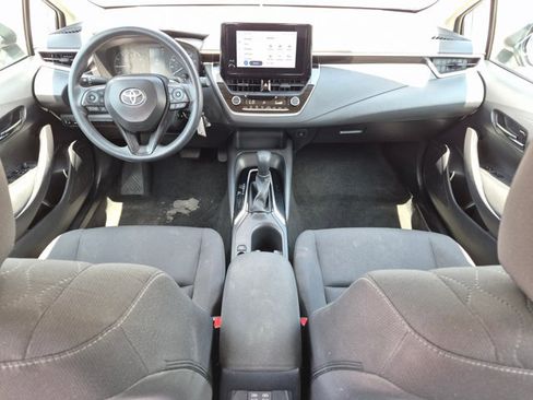 Used 2024 Toyota Corolla LE FWD image 17
