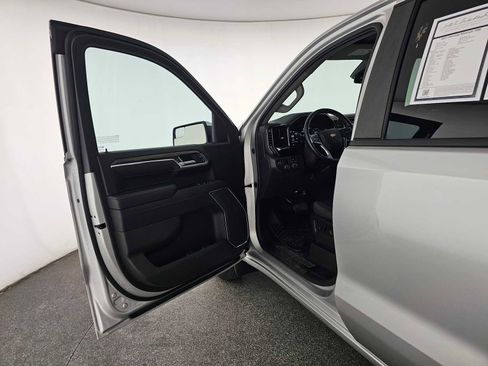 Used 2022 Chevrolet Silverado 1500 LT image 19