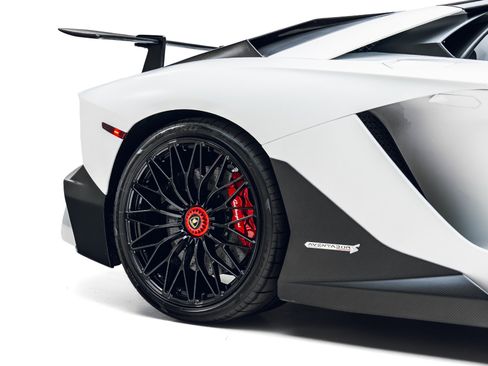 Used 2018 Lamborghini Aventador S AWD/4WD image 13