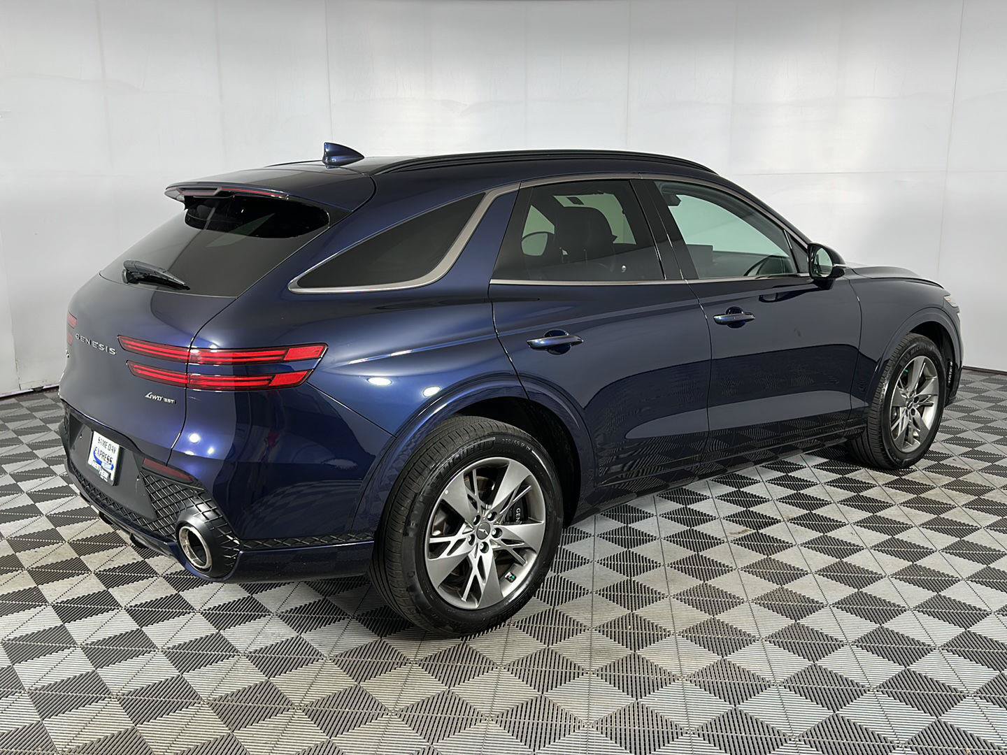 Used 2025 Genesis GV70 3.5T Sport AWD/4WD image 28
