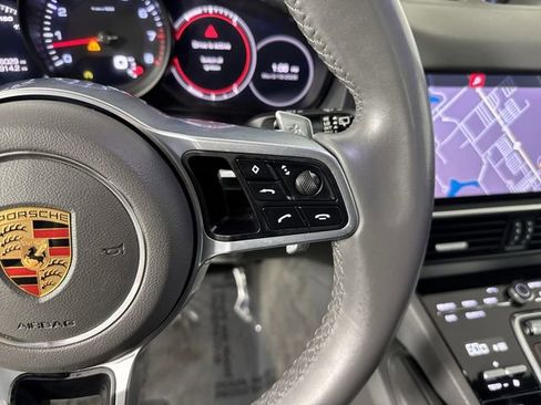Used 2019 Porsche Cayenne AWD/4WD image 12