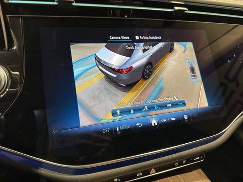 Used 2024 Mercedes-Benz E 350 4MATIC Sedan w/ Airmatic Package image 23