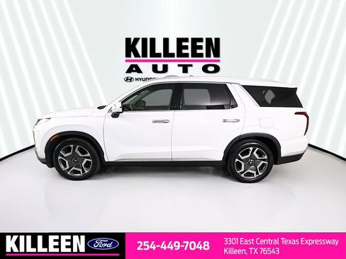 Used 2023 Hyundai Palisade Limited w/ Cargo Package image 4