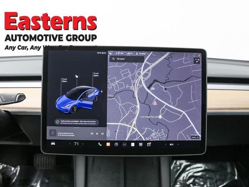 Used 2023 Tesla Model 3 Standard Range image 12