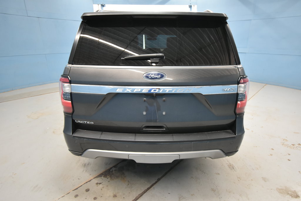 Used 2018 Ford Expedition Max Limited w/ Equipment Group 302A AWD/4WD image 38