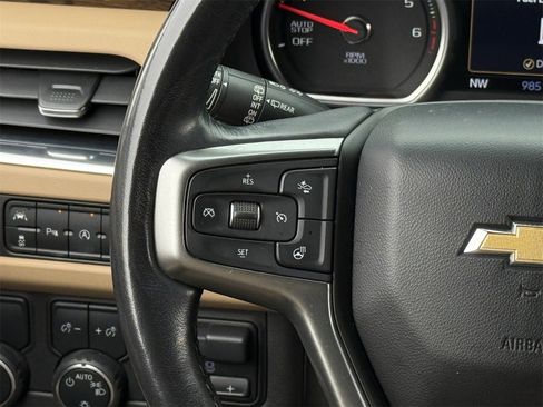 Used 2021 Chevrolet Tahoe Premier w/ Premium Package image 13