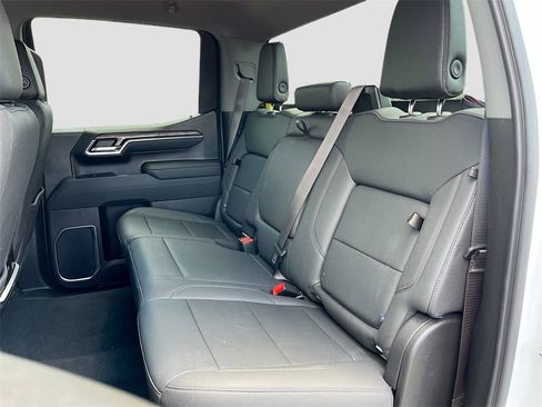 Used 2023 Chevrolet Silverado 1500 LTZ image 25