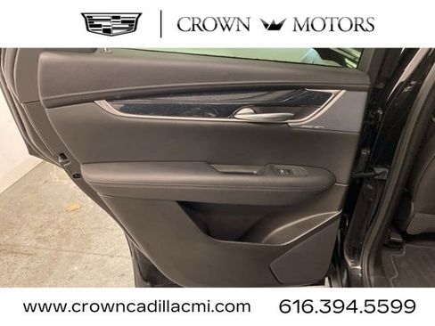 Certified 2025 Cadillac XT5 Premium Luxury image 21