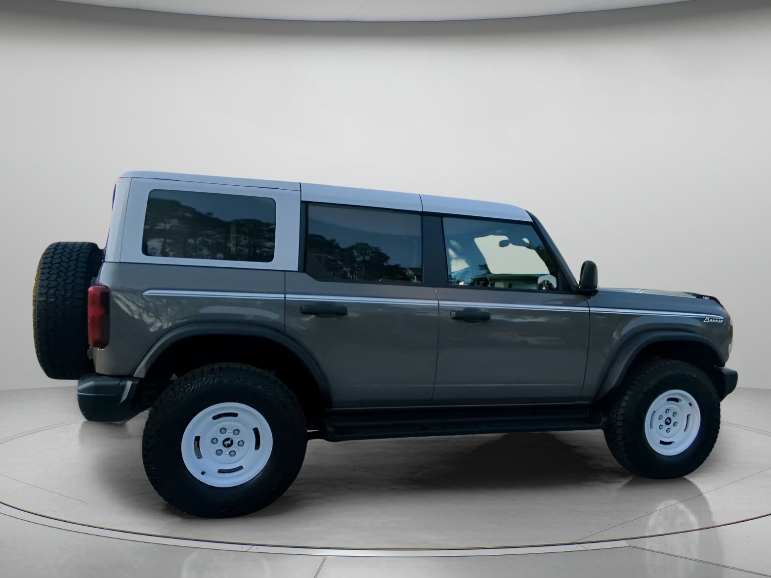New 2026 Ford Bronco Heritage Edition AWD/4WD image 34