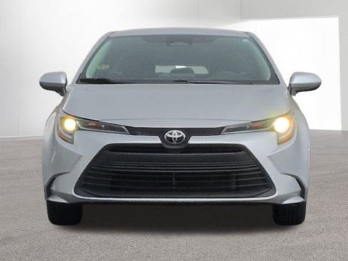 Certified 2024 Toyota Corolla LE FWD image 2