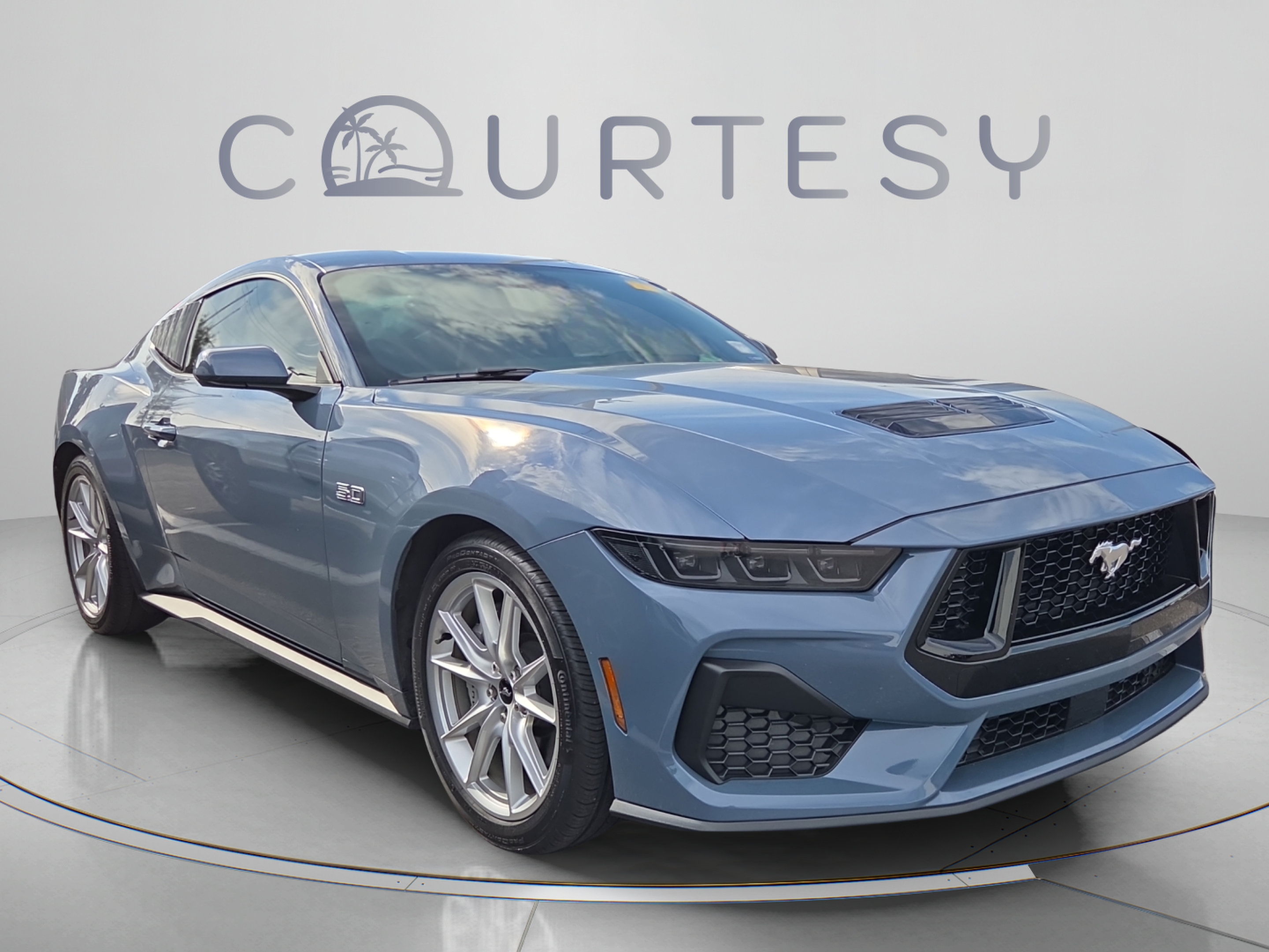 Used 2025 Ford Mustang GT Premium RWD image 4