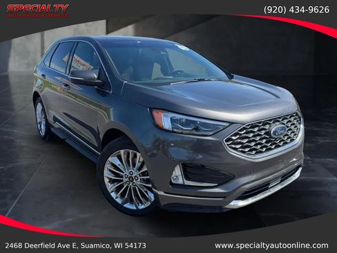 Used 2020 Ford Edge Titanium w/ Equipment Group 301A AWD/4WD image 2