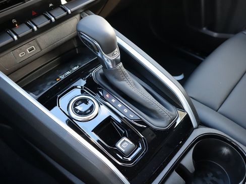 New 2026 Chevrolet Colorado LT w/ LT Convenience Package image 8