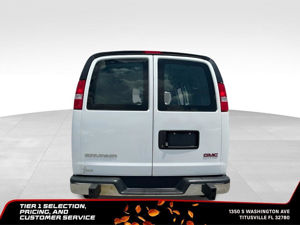 Used 2025 GMC Savana 2500 w/ Driver Convenience Package RWD image 6