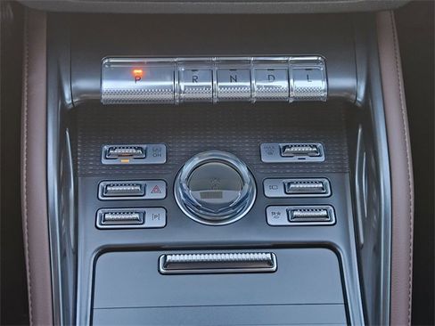 New 2026 Lincoln Nautilus Reserve image 18