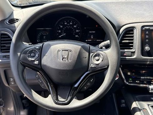 Used 2021 Honda HR-V EX image 19