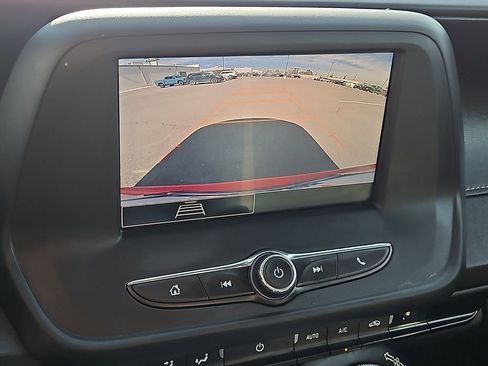 Used 2022 Chevrolet Camaro LT image 17