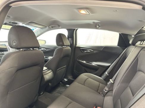 Used 2023 Chevrolet Malibu LS FWD image 13