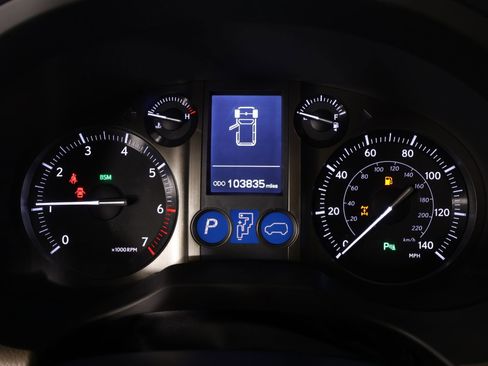 Used 2018 Lexus GX 460 Premium w/ Premium Package image 4