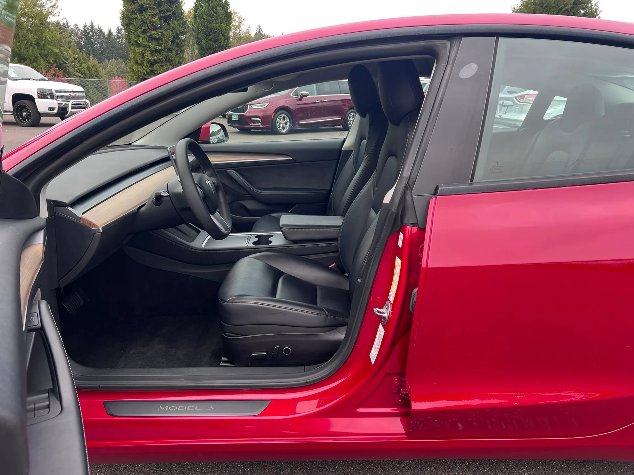 Used 2022 Tesla Model 3 Long Range AWD/4WD image 13