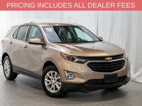 Used 2019 Chevrolet Equinox LT FWD image 1