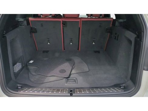 Used 2023 BMW X3 sDrive30i w/ M Sport Package image 9