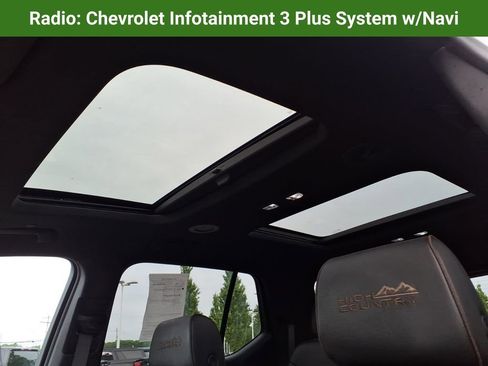Certified 2022 Chevrolet Traverse High Country AWD/4WD image 20