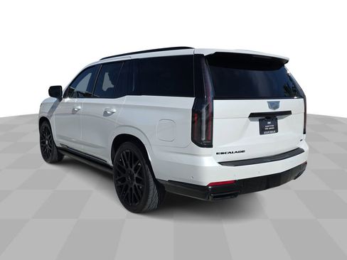 Used 2025 Cadillac Escalade Sport Platinum w/ LPO, ONYX Package AWD/4WD image 6