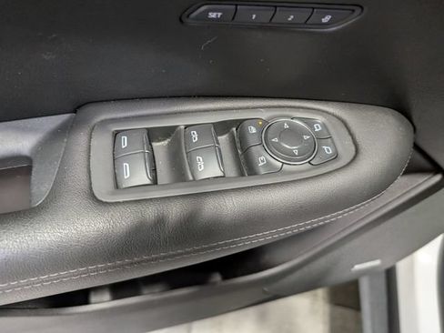Used 2021 Cadillac XT5 Sportv w/ LPO, Floor Liner Package AWD/4WD image 14