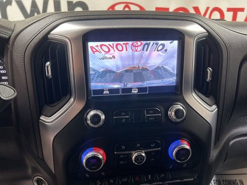 Used 2021 GMC Sierra 1500 SLE w/ X31 Off-Road Package image 24
