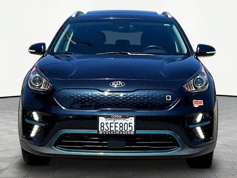 Used 2019 Kia Niro EX Premium FWD image 2