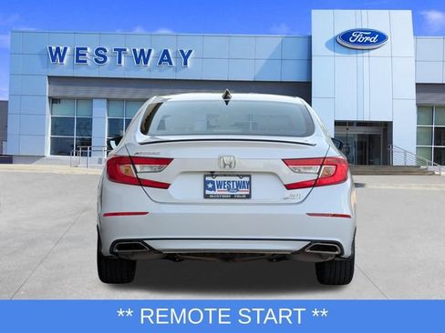 Used 2022 Honda Accord Sport image 4