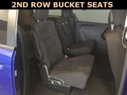 Used 2020 Dodge Grand Caravan SE image 28