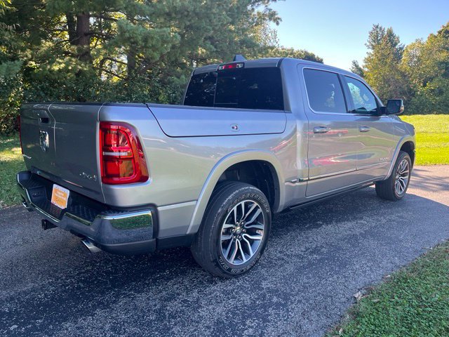 Used 2025 RAM 1500 Limited AWD/4WD image 3