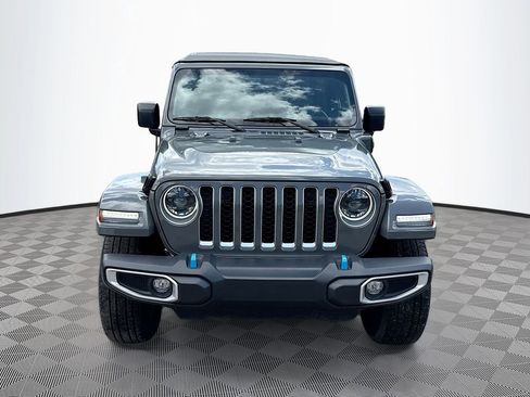 Used 2023 Jeep Wrangler Unlimited Sahara w/ Cold Weather Group AWD/4WD image 2