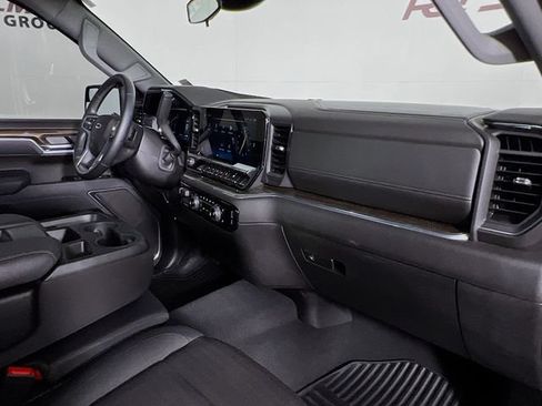 Used 2026 Chevrolet Silverado 1500 RST AWD/4WD image 37