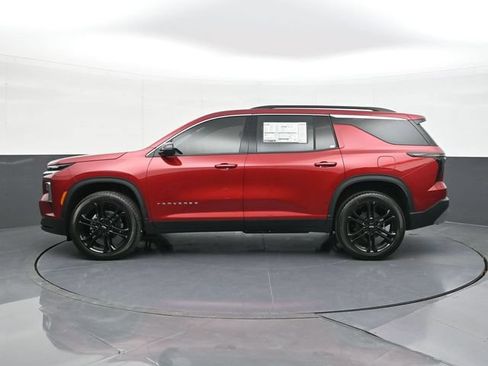 New 2026 Chevrolet Traverse LT w/ LPO, Floor Liner Package FWD image 6
