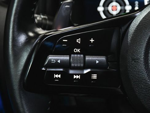 Used 2024 Nissan Z Performance w/ Floor Mat Package image 27