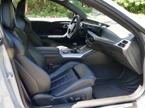 Used 2025 BMW M2 w/ Lighting Package RWD image 46